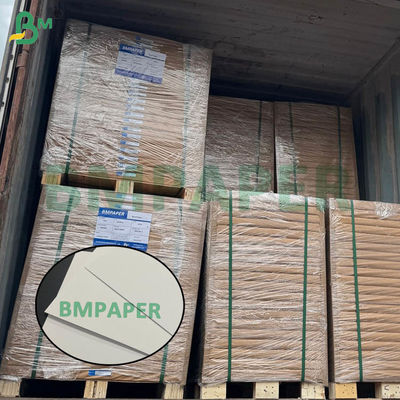 برگه های کاغذ بدون چوب سفید بکر 55 گرم تا 100 گرم 64 در 90 سانتی متر 61 در 86 سانتی متر بسته بندی شده