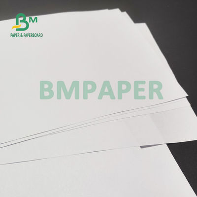 90gsm 100gsm کاغذ سفید چوبی بدون پوشش برای کتاب تمرین 685 x 990 میلی متر