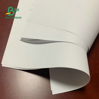 رول کاغذ باند سفید سطح صاف، روشنایی افست بدون پوشش 60 گرم 80 گرم برای دفترچه یادداشت