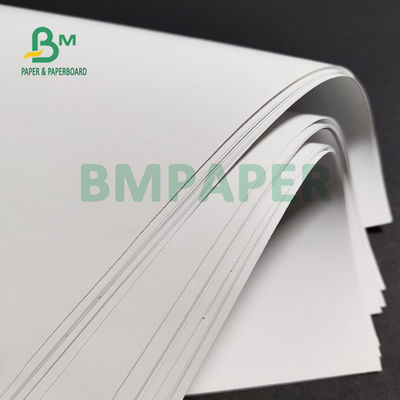 80# 100# کاغذ متنی ابریشم پوشش داده شده برای درج کتاب 684 x ​​990 میلی متر با استحکام بالا