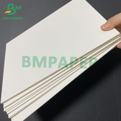 تخته کاغذ چند لایه سفید C1S 750mm 914mm 1220mm عرض 1.8mm 2mm 2.2mm ضخامت