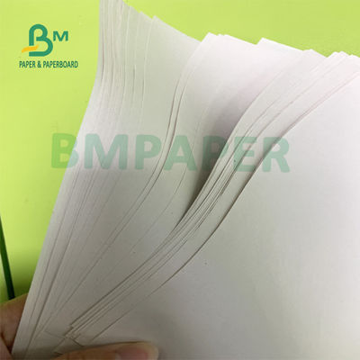 کاغذ بسته بندی کاغذ روزنامه با کدورت خوب 45gsm 48.8gsm برای صنعت کفش