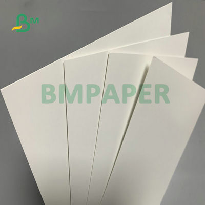 تخته کاغذ SBS 170 گرمی 190 گرمی C1S یک طرفه سفید روکش شده 70 x 100 سانتی متر برای جعبه بسته بندی