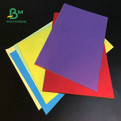 180 گرم 200 گرم 230 گرم کارت آبی قرمز معمولی تجزیه پذیر برای جلد کتاب سخت 65 x 100 سانتی متر