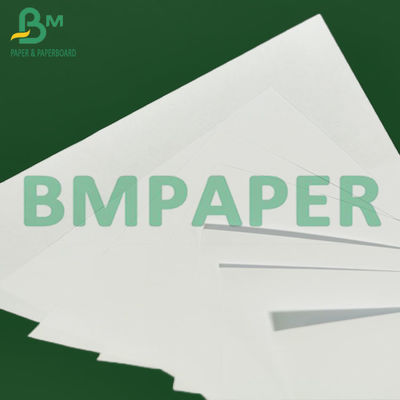 60 گرم 80 گرم کاغذ سفید حجیم کتاب بدون پوشش کاغذ جامبو وودفری