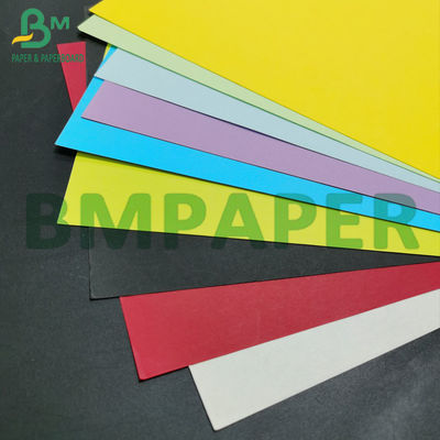 80GSM 110GSM بسته بندی رنگارنگ کاغذ کرافت رنگی کاغذ کرافت بریستول برای کیسه