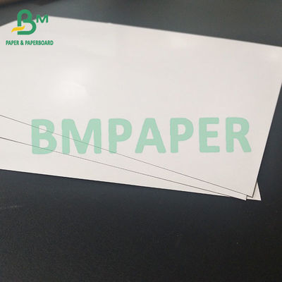 کاغذ کارت بازی با هسته آبی/سیاه
