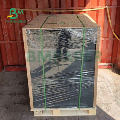 150gm 200gm کارت کاغذ کرفت سیاه برای بسته بندی هدیه 70 x 100 سانتی متر سفتی خوب