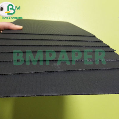 1.5MM 2MM E Pit 110+110+110 کارت سیاه سه لایه فلوت کارتونی لوله دار برای بسته بندی کاغذی