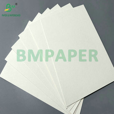 900 X 1194mm 100٪ سفید خالص 0.6MM 0.7MM ضخامت کاغذ جذب کننده به زیرپوش