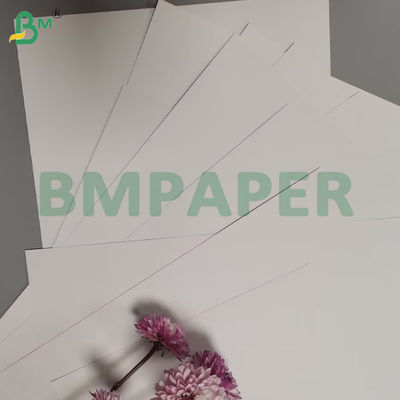 70 * 100 سانتی متر کاغذ غیر پوشش داده شده چاپ آفست صفحه روشنایی بالا