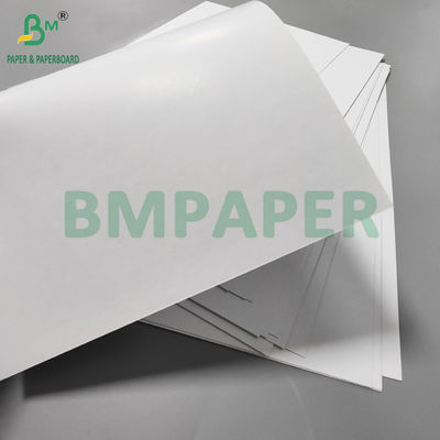 280g 300g C2S پوشش کارت بازی کاغذ هسته آبی 71 x 65cm انعطاف پذیری خوب