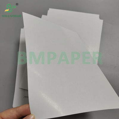 ۳۰۰ گرم ۳۱۰ گرم سیاه هسته کارتوس کاغذ درخشان برای کارت بازی