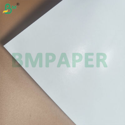 کاغذ کارت بازی با کیفیت بالا C2S هسته سیاه سفید پوشیده درخشنده