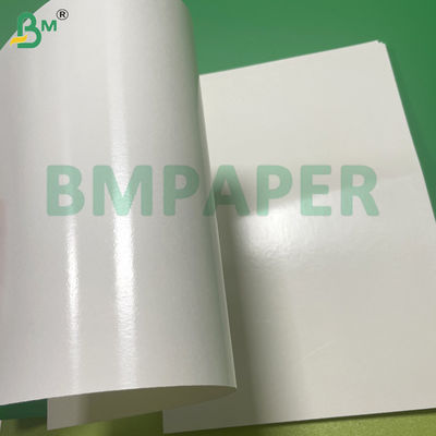 60GSM 80 GSM کاغذ آزاد پلاستیکی آب دار ضد چرب و ضد آب برای بسته بندی برگر بسته بندی غذاهای سریع کاغذ پخت