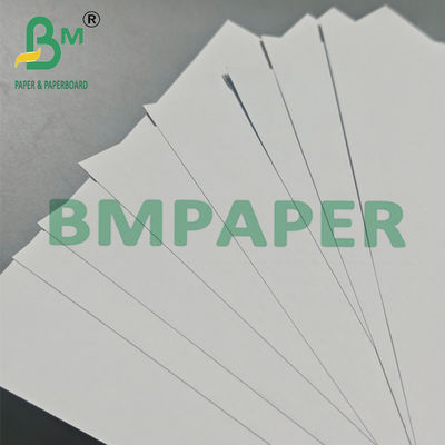 290 گرم 300 گرم کاغذ پوکر با هسته خاکستری با سفتی خوب و بدون چاپ 900x640 میلی‌متر