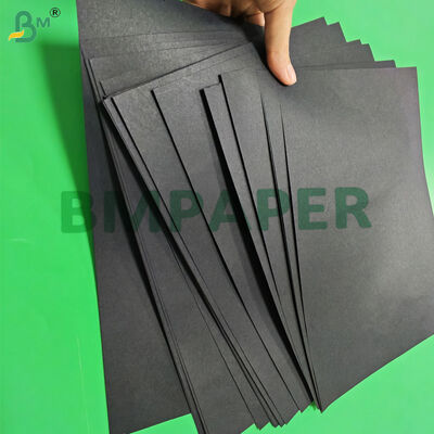 رول کاغذ کرافت سیاه 80 گرمی 90 گرمی برای بسته بندی گل 48 اینچ در 100 فوت