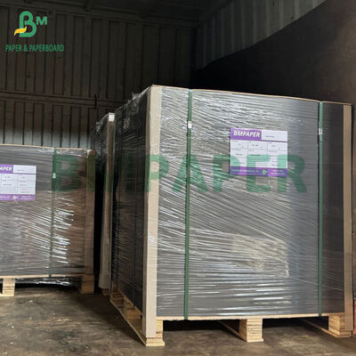 مقوای تمام مشکی 1000 گرمی 1200 گرمی 1400 گرمی 93 سانتی متر در 130 سانتی متر برای جعبه های بسته بندی محکم